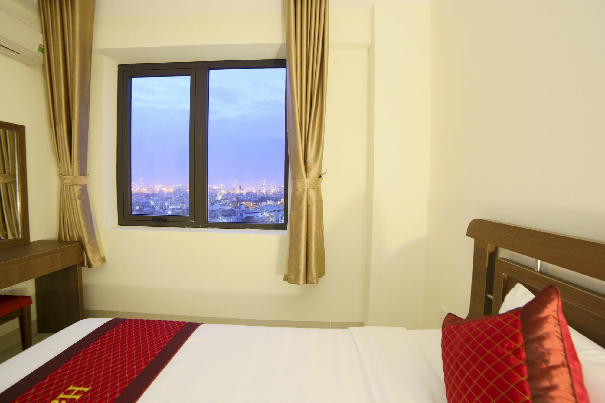 Ha Noi Hotel Da Nang Dış mekan fotoğraf